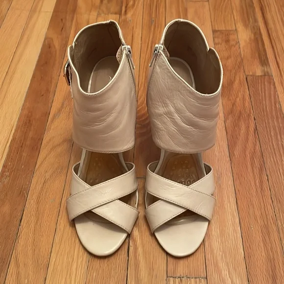 Aldo heels - Picture 2 of 5